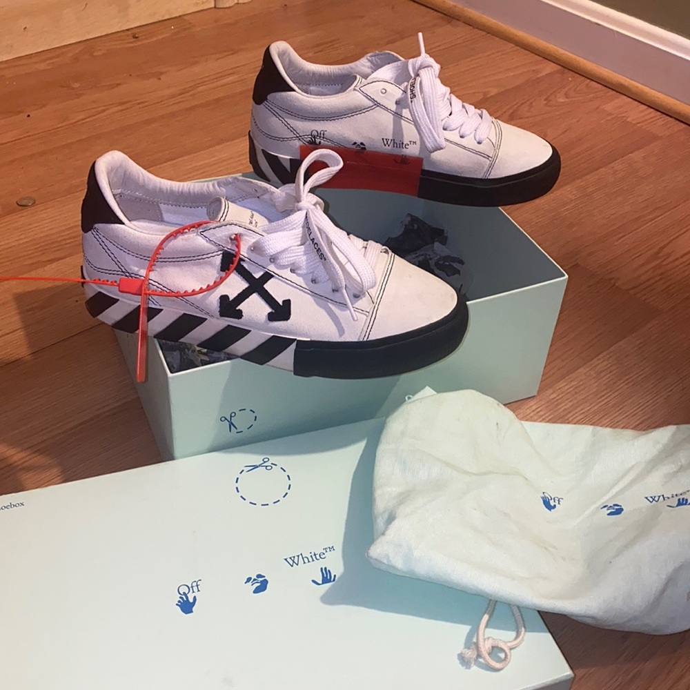 OFF WHITE LOW VULCANIZED Womens